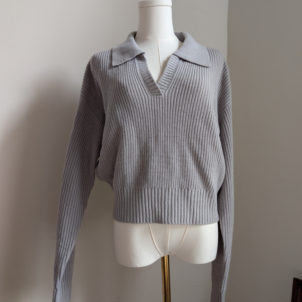 Rachel Parcell Gray V Neck Knitted Cozy Polo Pullover Sweater